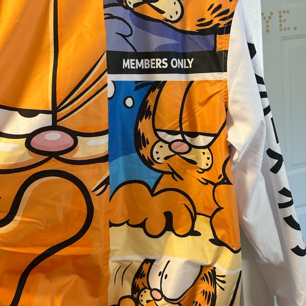 NWT Members Only Garfield Graphic Windbreaker Men’s Jacket Zip Front Size Medium - Picture 6 of 10
